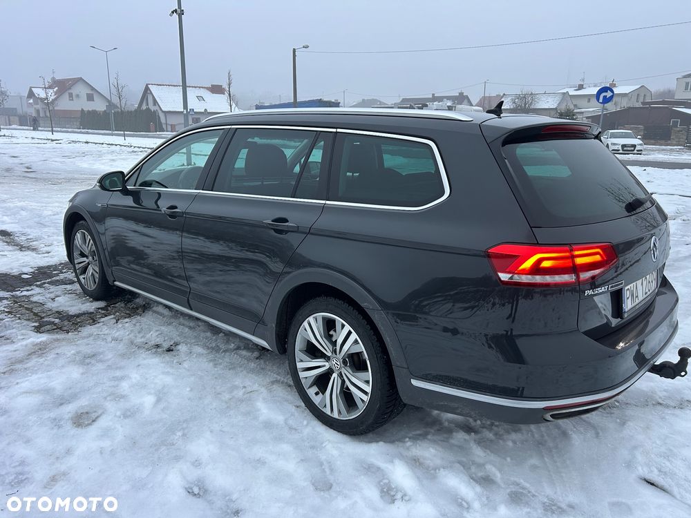 Volkswagen Passat 2.0 TDI SCR 4Motion DSG Alltrack - 7