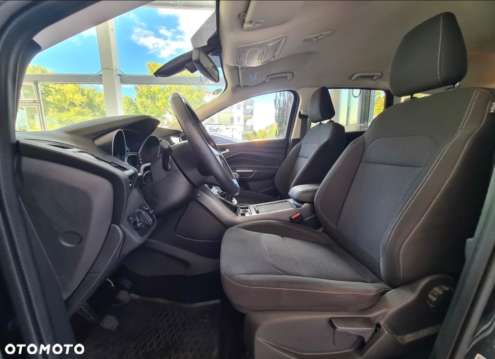Ford Kuga 1.5 EcoBoost 2x4 Cool & Connect - 7