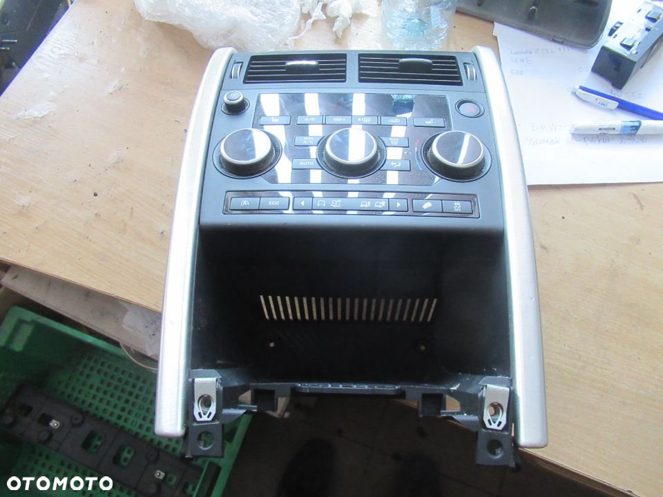 LAND ROVER L550 PANEL NAWIEWÓW KONSOLA 16A1005CG9 - 2