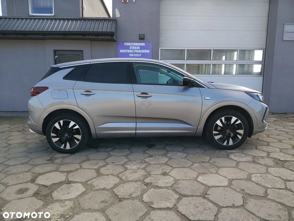 Opel Grandland 1.5 D Automatik Ultimate - 3