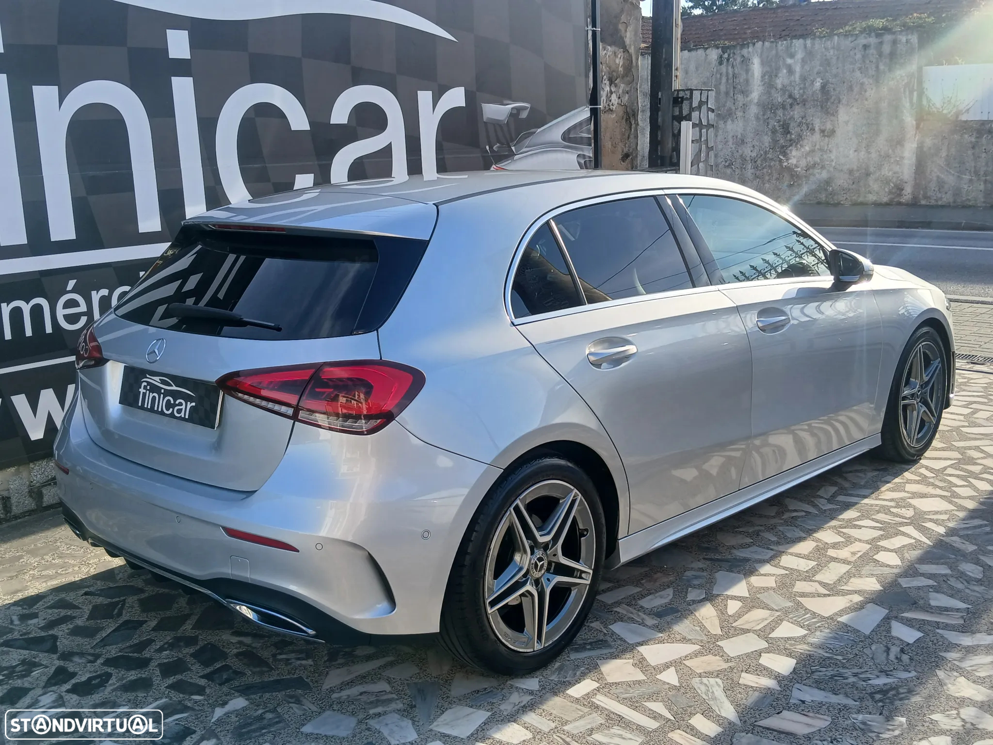 Mercedes-Benz A 180 d 7G-DCT AMG Line - 6