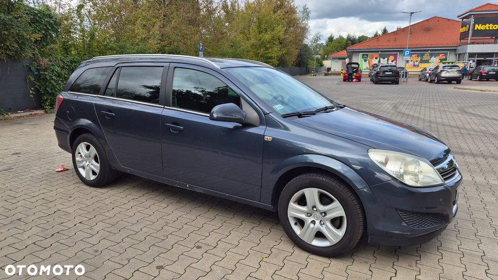 Opel Astra 1.6 Caravan - 2