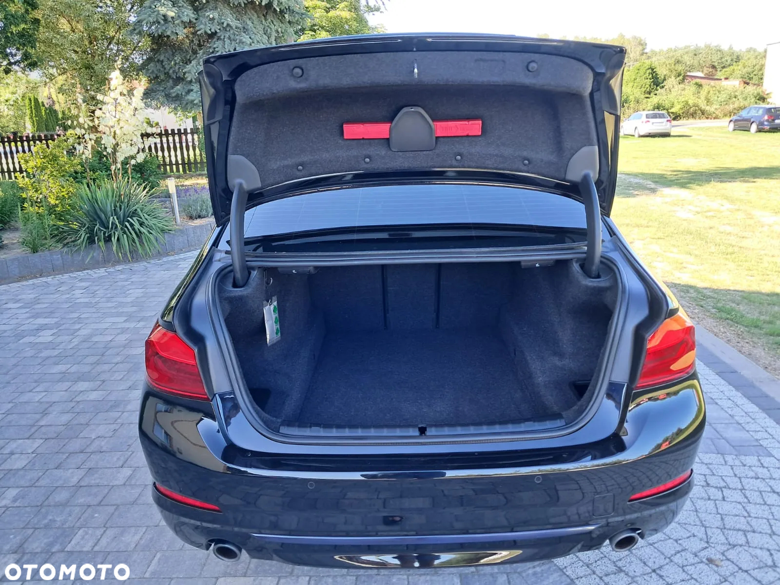 BMW Seria 5 518d - 4