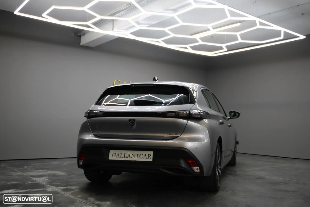 Peugeot 308 180 e-EAT8 GT - 13