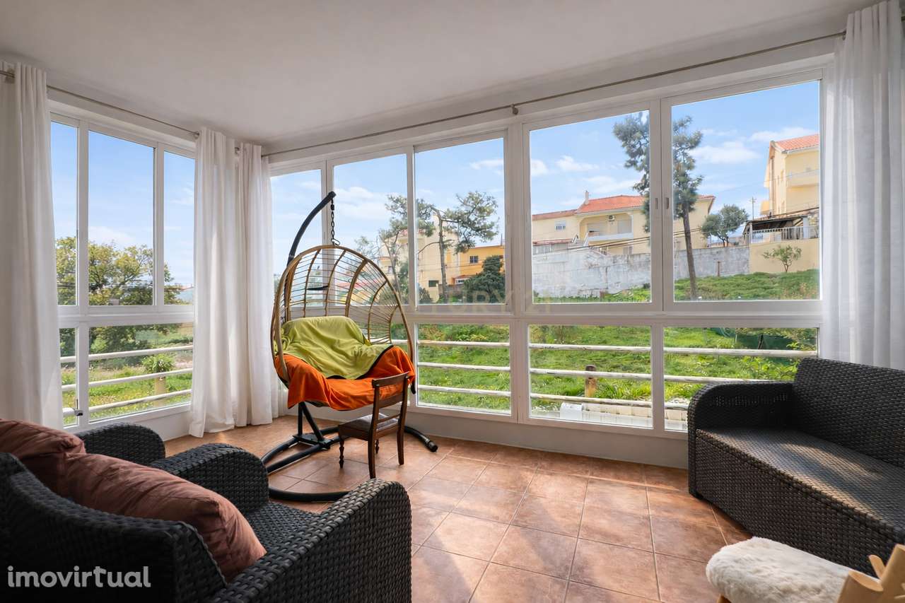 Moradia T3+2 com Piscina na Charneca da Caparica - Grande imagem: 2/22