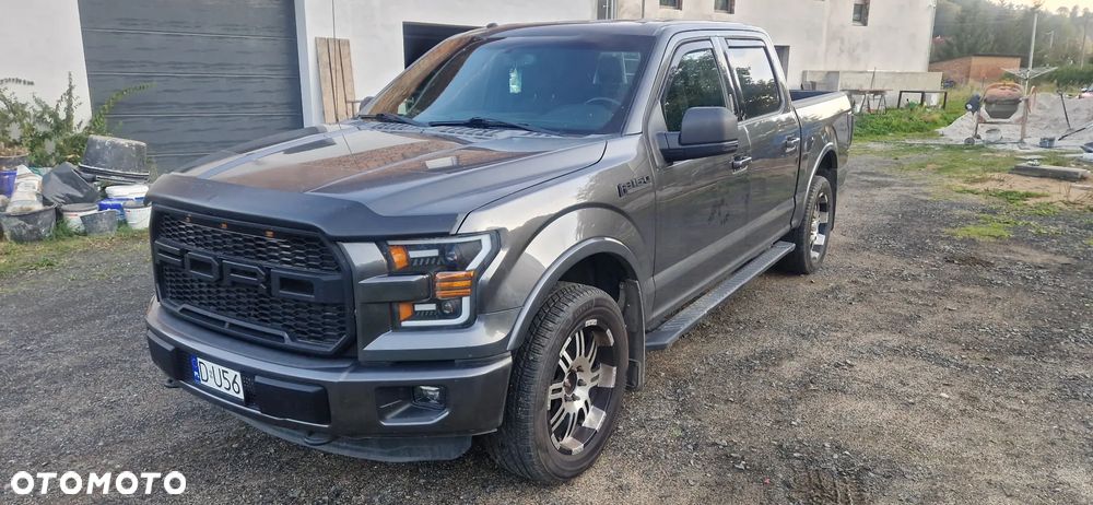 Ford F150 - 4