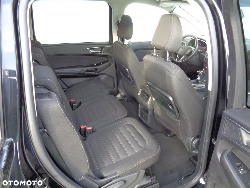 Ford Galaxy - 15
