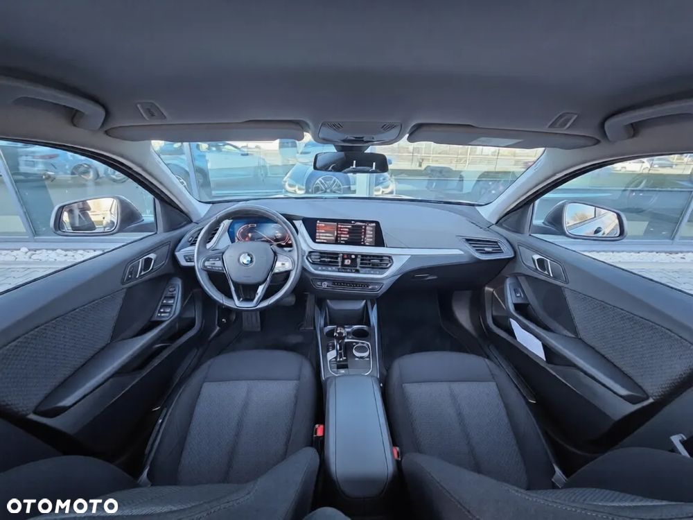 BMW Seria 1 118i Advantage - 11