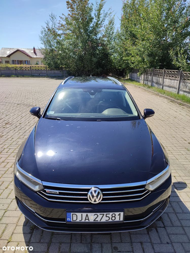 Volkswagen Passat - 5