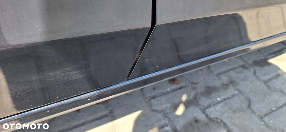Audi A4 B8 Sedan Drzwi Tył Tylne Prawe Kod Lakieru LX5R - 13