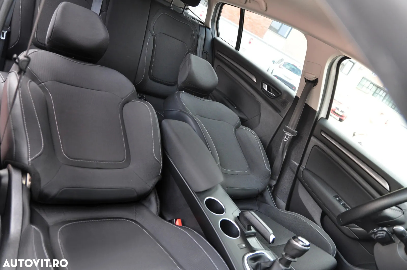 Renault Megane BLUE dCi 115 BUSINESS EDITION - 18