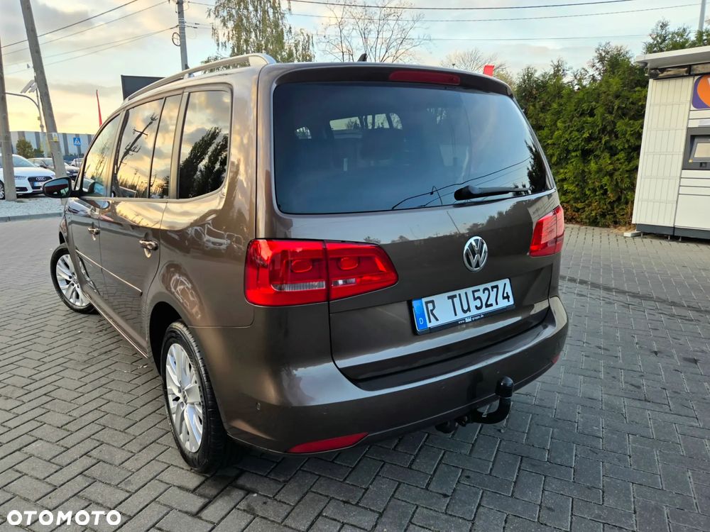 Volkswagen Touran 2.0 TDI DPF DSG Highline - 12