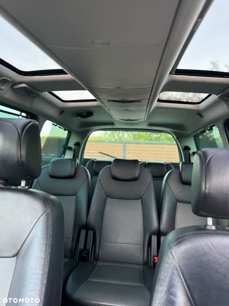 Ford Galaxy 2.0 TDCi DPF Ghia - 32
