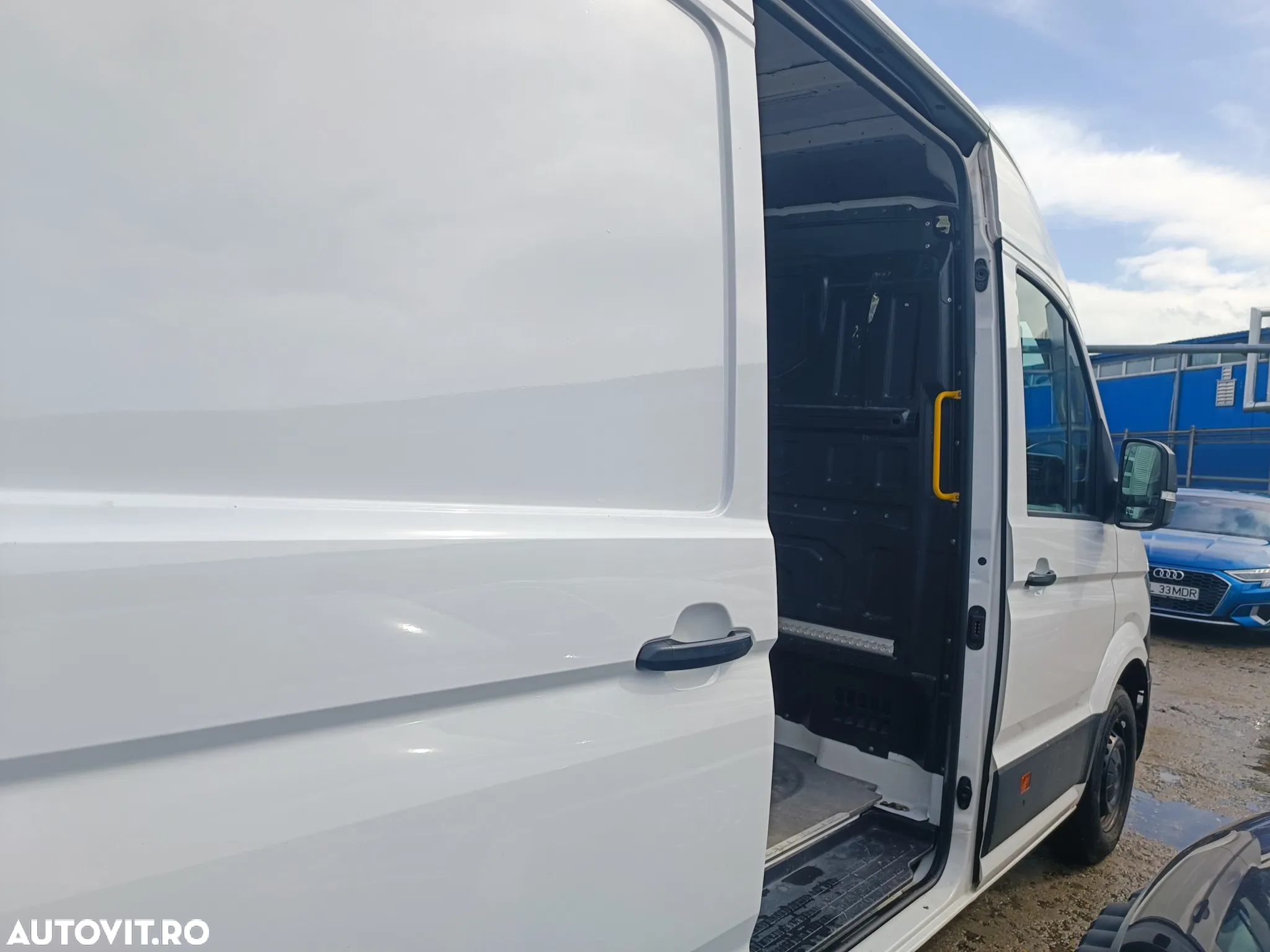 Volkswagen Crafter - 9