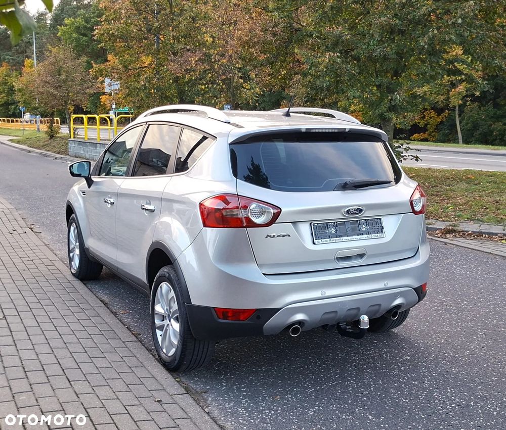 Ford Kuga 2.0 TDCi 2x4 Champions Edition - 11