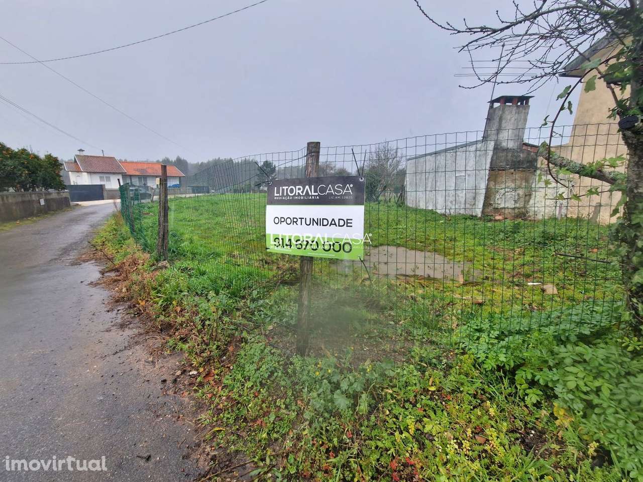 Terreno de construção - 70 metros de Frente - Grande imagem: 3/12