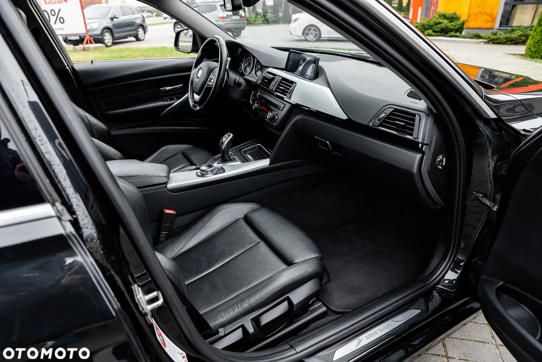 BMW Seria 3 320d Efficient Dynamics - 35