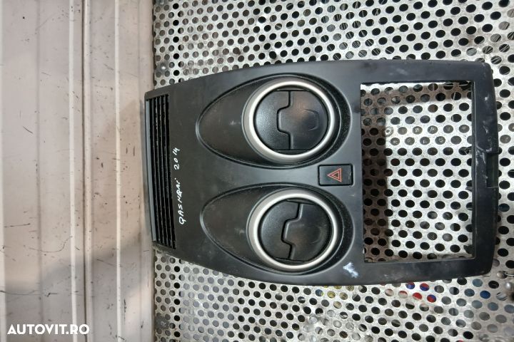 Grila ventilatie bord centru 68760-JD10A 68760-JD10A Nissan Qashqai 1 - 1