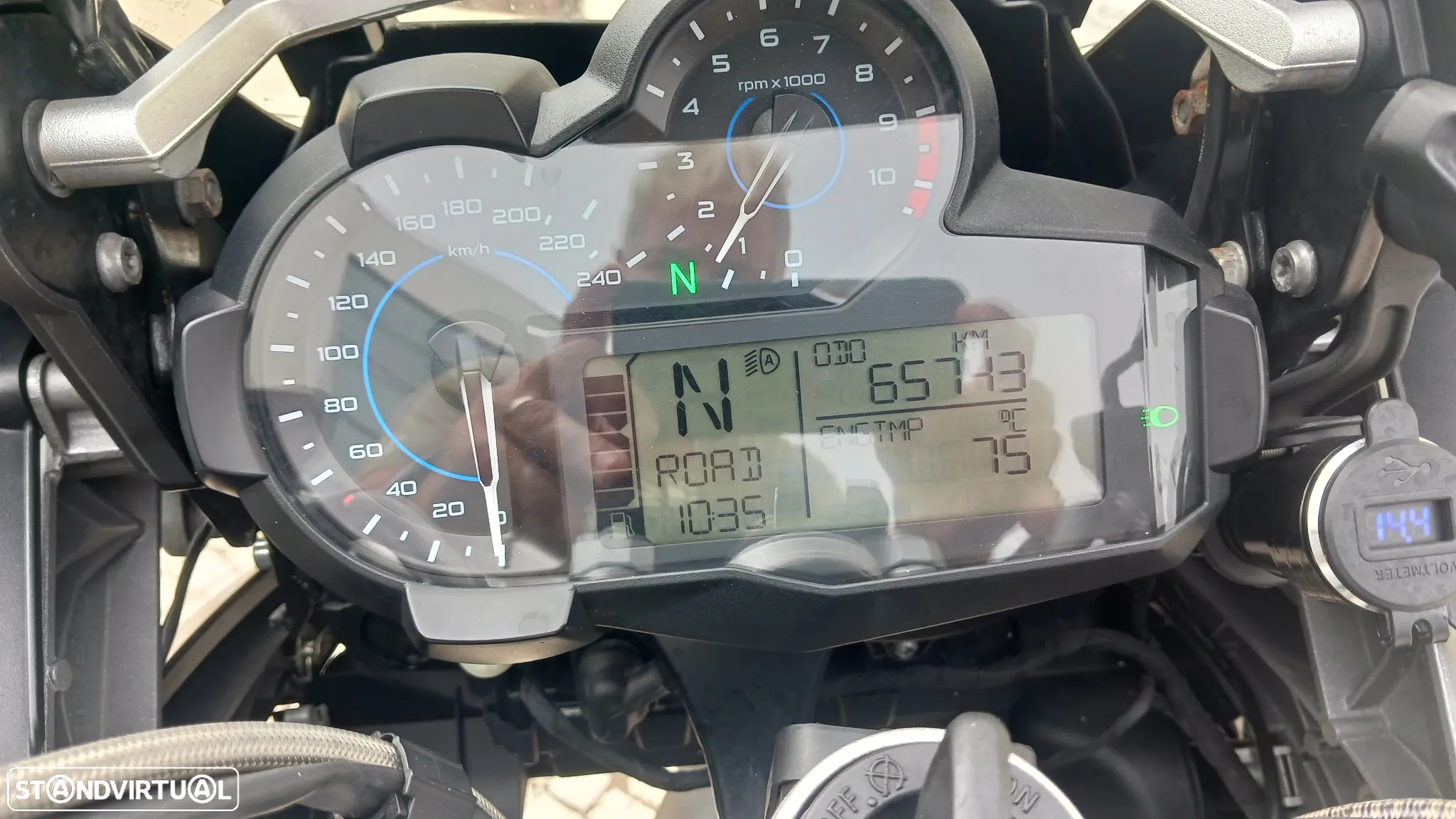 BMW R 1200 GS TRIPLE BLACK - 6