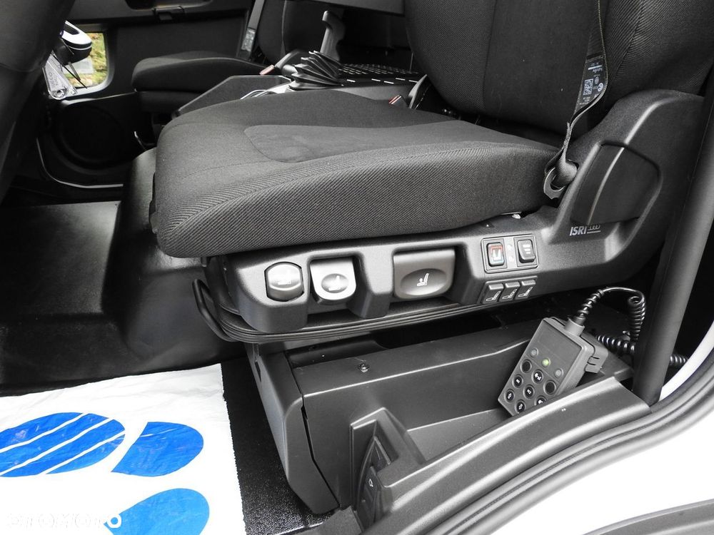 Iveco EUROCARGO 120-250 NOWY PLANDEKA WINDA 18 PALET WEBASTO KLIMATYZACJA TEMPOMAT LEDY PNEUMATYKA AUTOMAT 250KM - 33