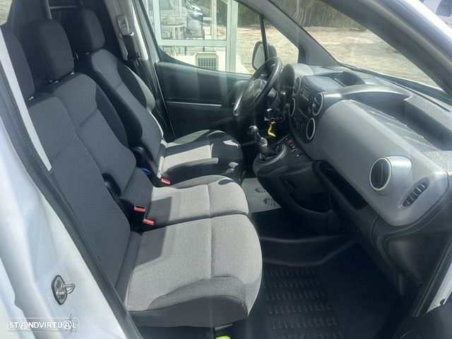 Citroën BERLINGO 3 LUGARES 100 CV - 11
