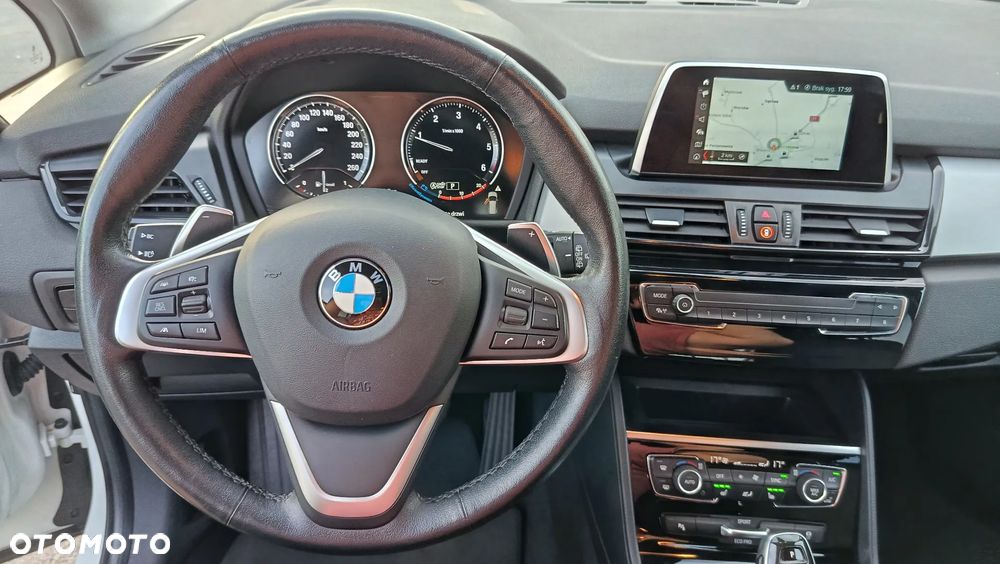 BMW Seria 2 220d xDrive Sport-Aut - 18