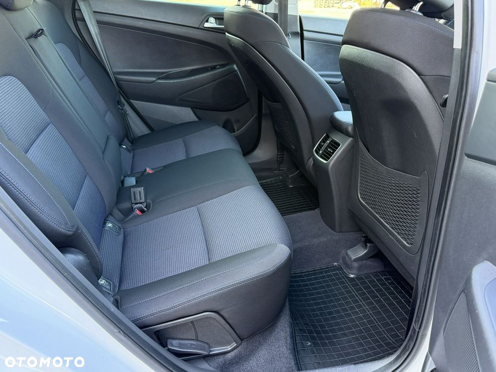 Hyundai Tucson 1.7 CRDI BlueDrive Premium 2WD DCT - 33