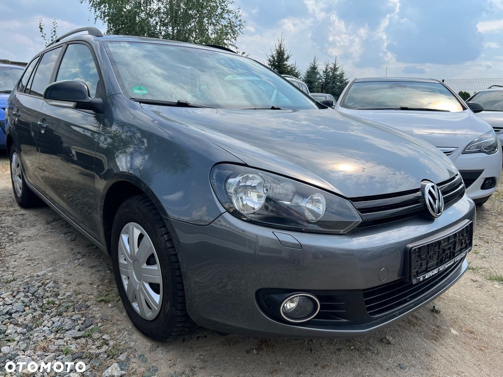 Volkswagen Golf 1.2 TSI BlueMotion Technology Comfortline - 2