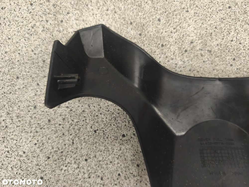 Nakładka na bak, osłona, wypełnienie, owiewka zbiornika paliwa Honda CBR125 CBR 125 JC34 - 9