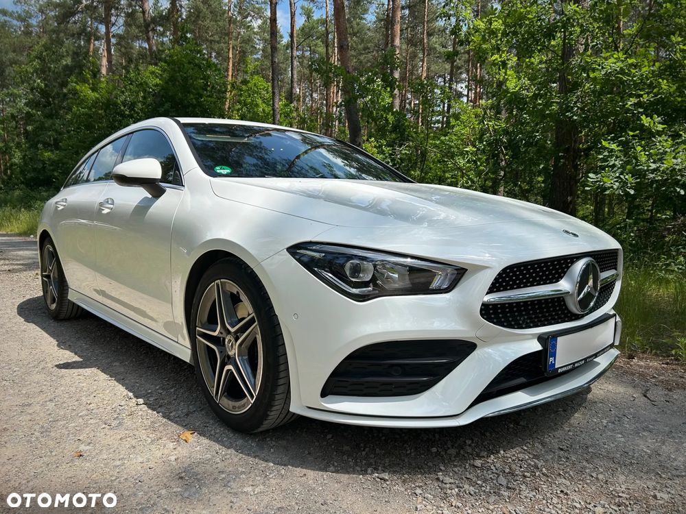 Mercedes-Benz CLA 180 d AMG Line - 2
