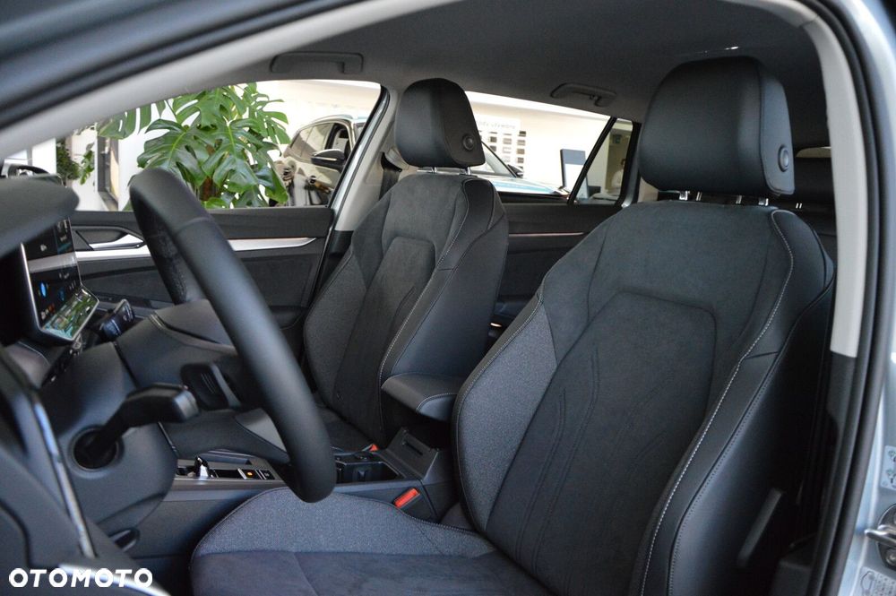 Volkswagen Golf Variant 1.5 eTSI mHEV Life Plus DSG - 5