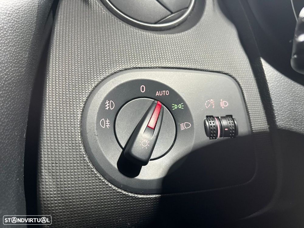 SEAT Ibiza ST 1.2 TSI FR - 16