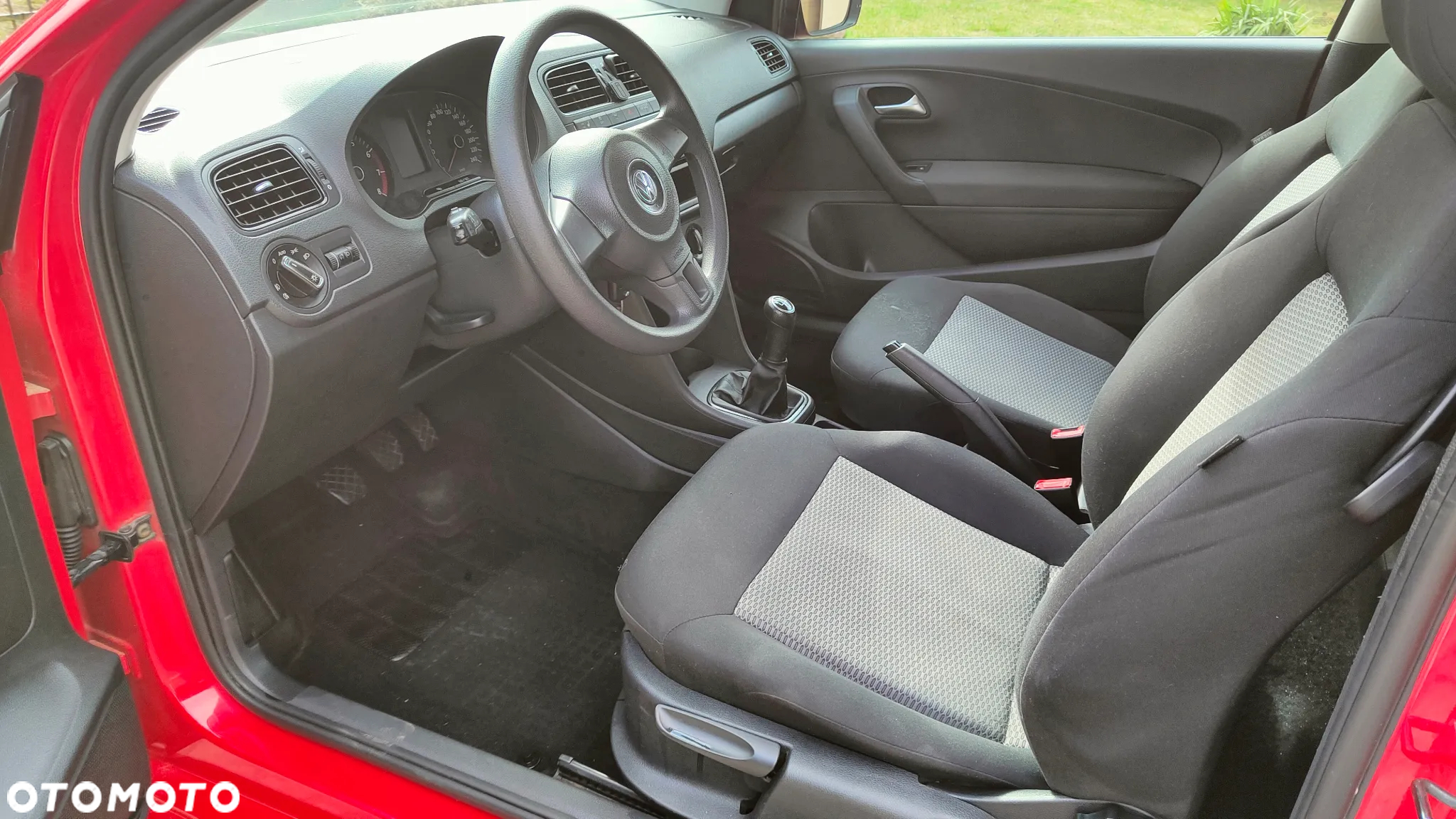 Volkswagen Polo 1.2 TSI BMT Highline - 30
