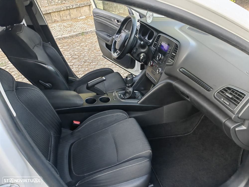 Renault Mégane 1.5 dCi Zen - 8