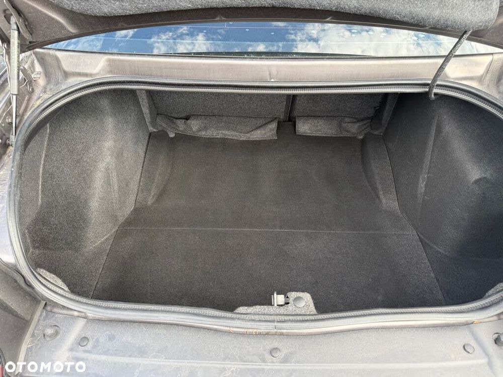 Dodge Challenger - 9