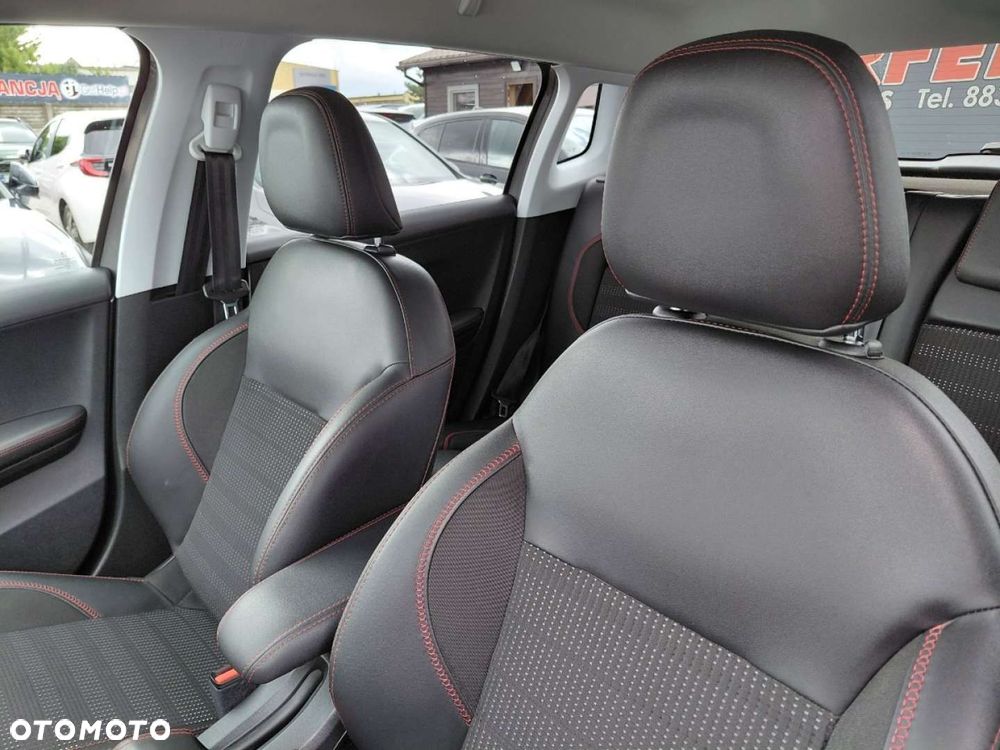 Peugeot 2008 - 14