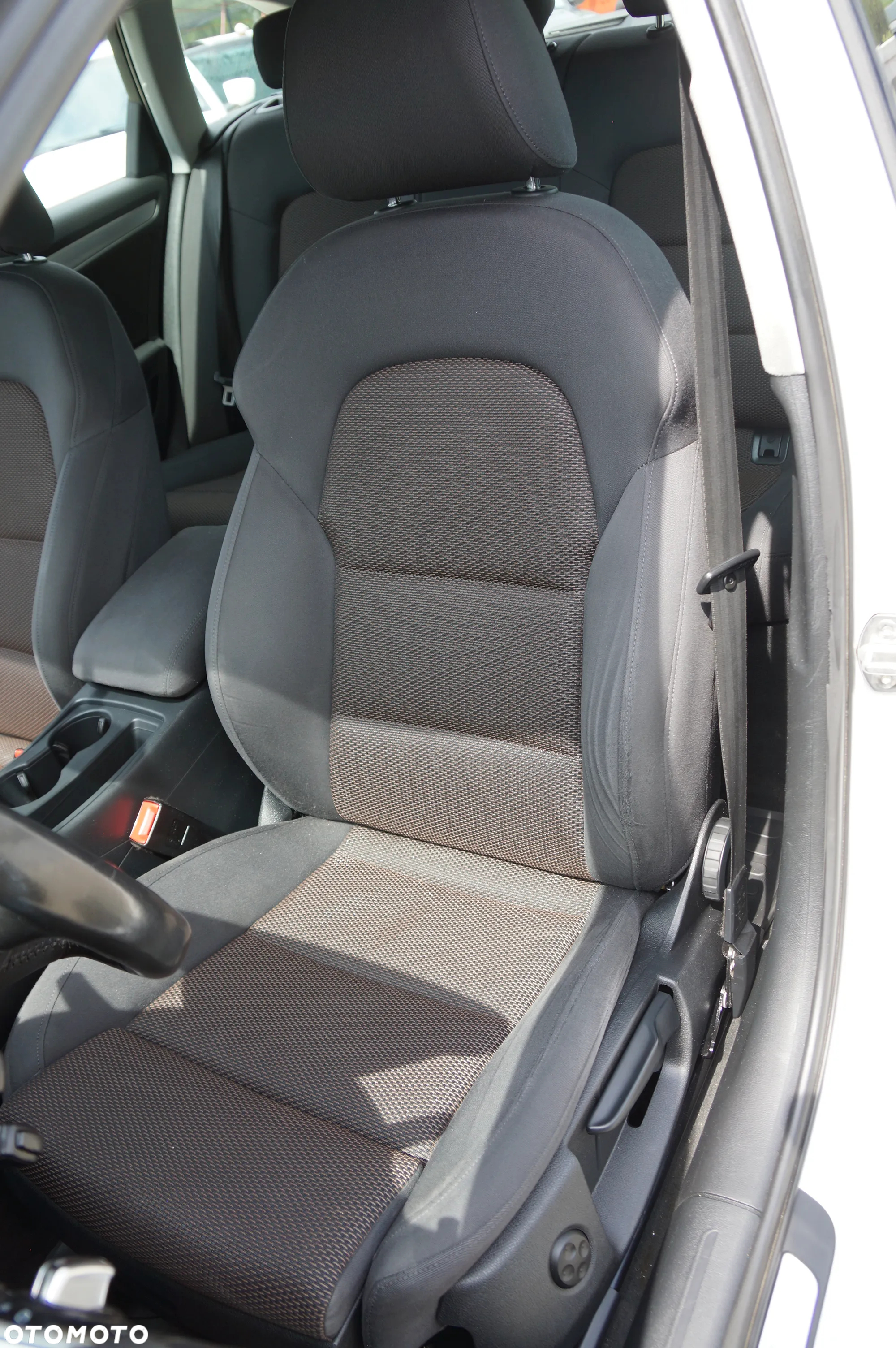 Audi A4 Allroad 2.0 TDI Quattro - 22