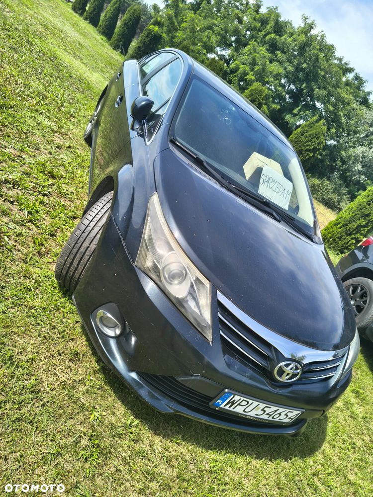 Toyota Avensis 2.0 D-4D Edition - 6