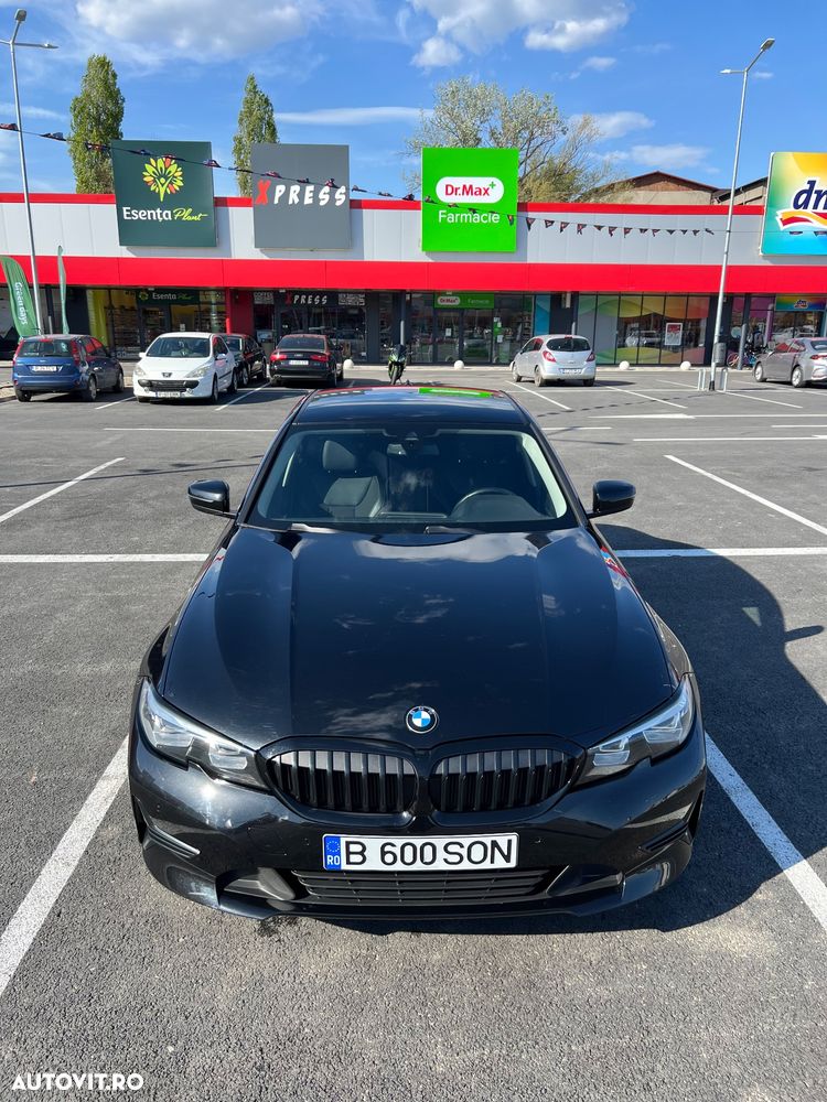 BMW Seria 3 320i AT - 8