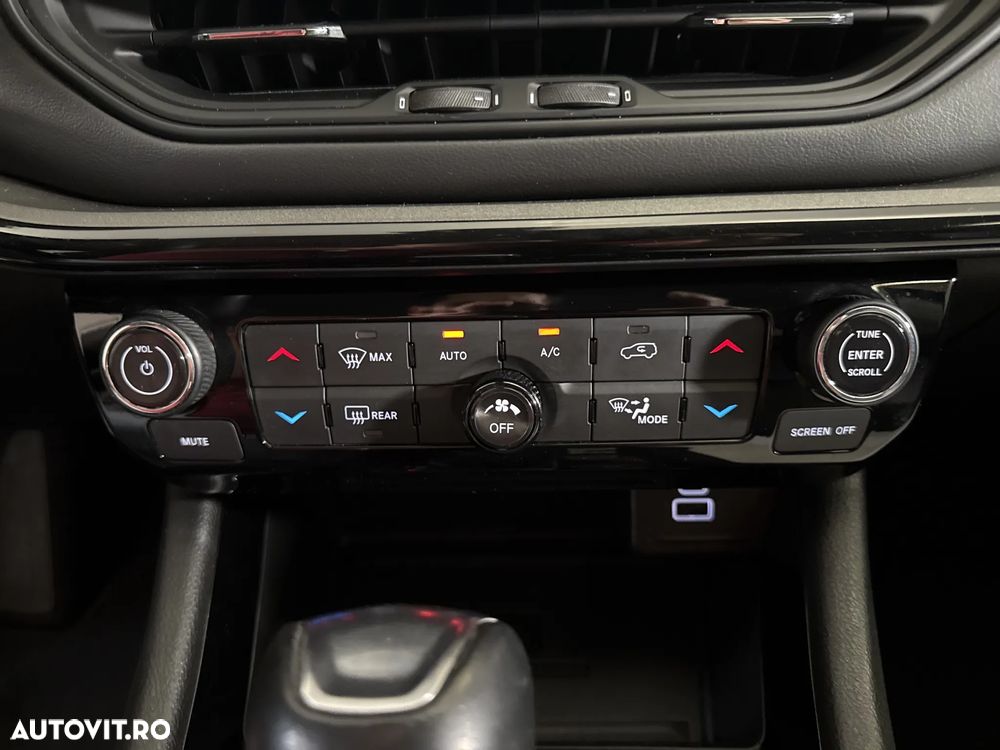 Jeep Compass - 19