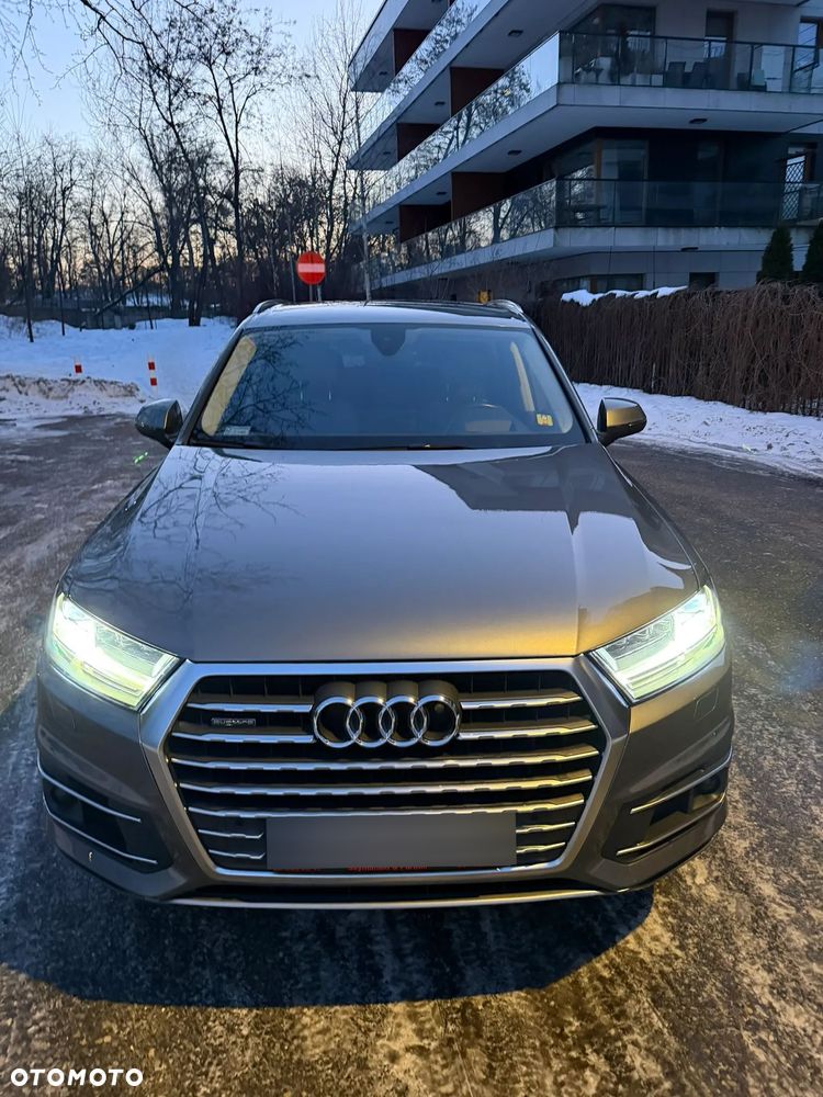 Audi Q7 - 13