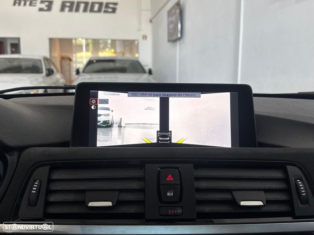 BMW 328 i Auto Pack M - 37