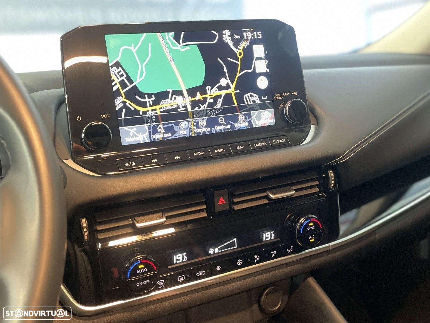 Nissan Qashqai 1.3 DIG-T N-Connecta LED Xtronic - 14