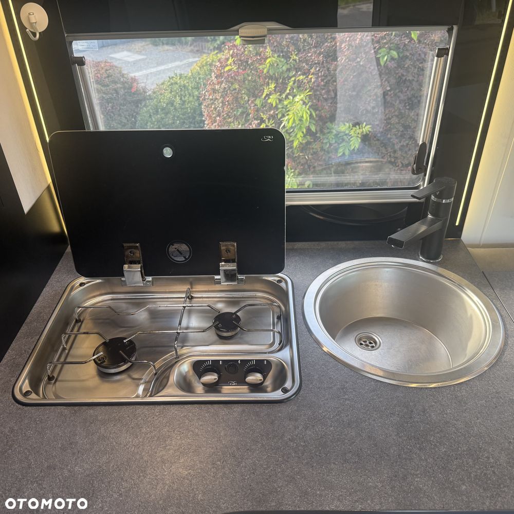 Ford Chausson 788 Titanium Premium - 17