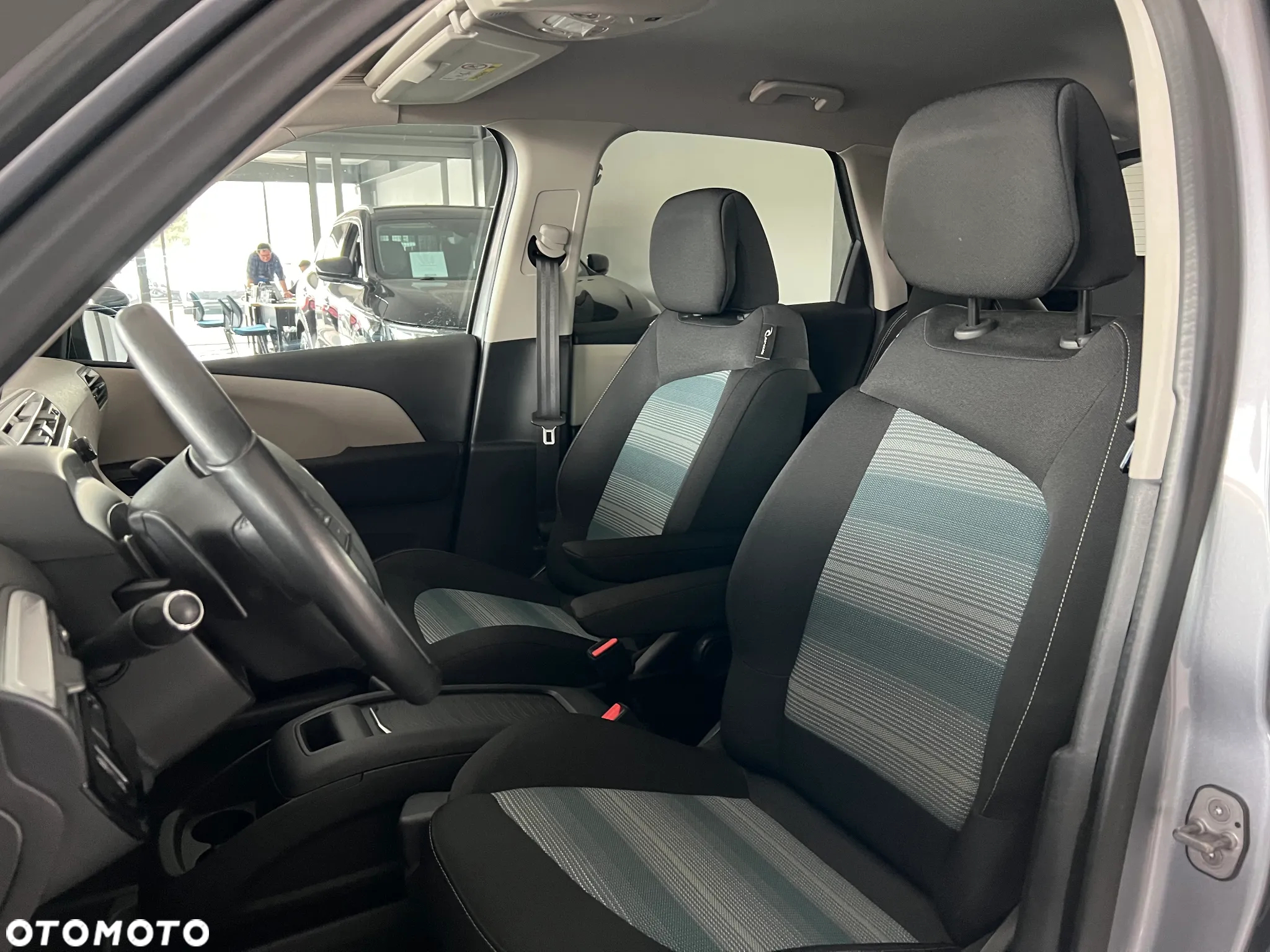 Citroën C4 SpaceTourer 1.2 PureTech Shine S&S EAT6 - 19