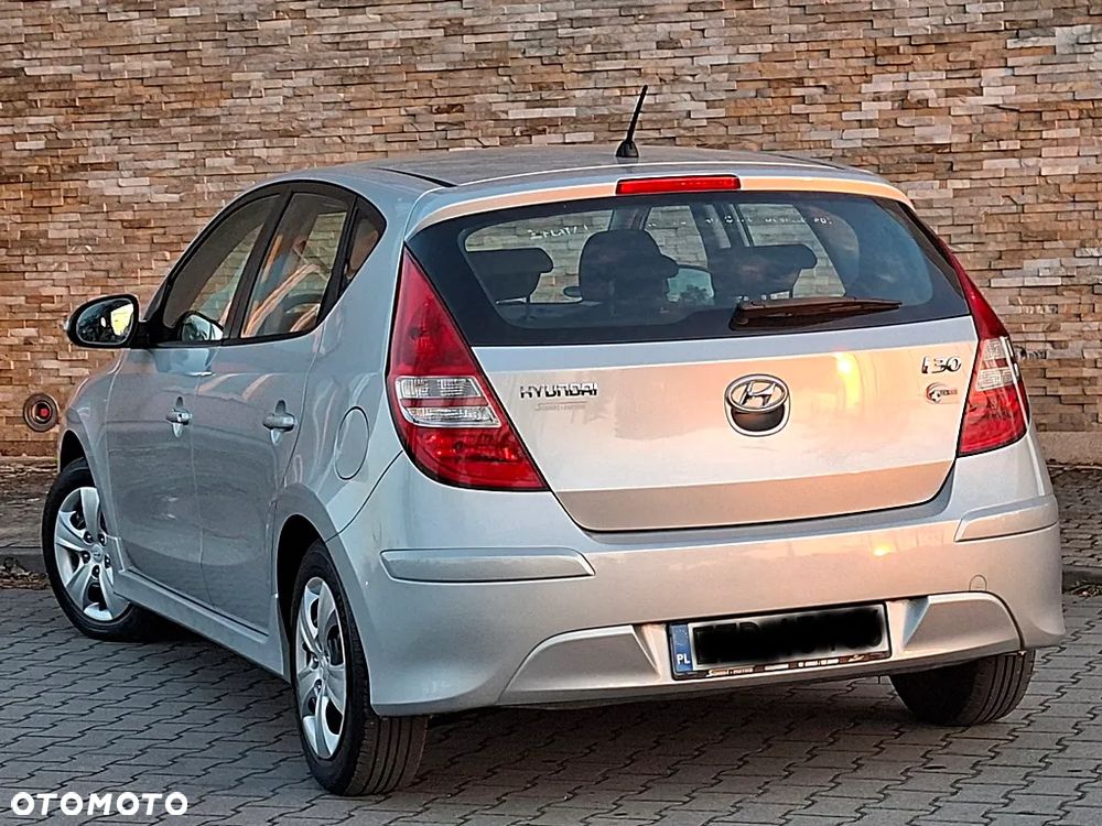 Hyundai i30 1.4 FIFA WM Edition - 21