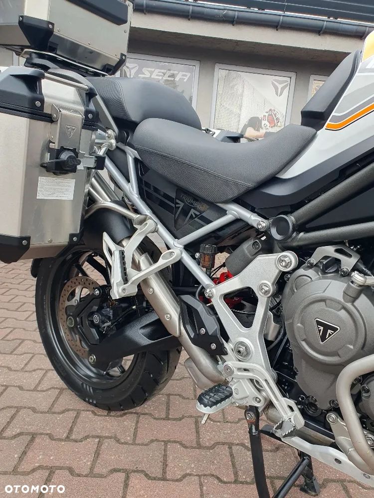 Triumph Tiger - 29