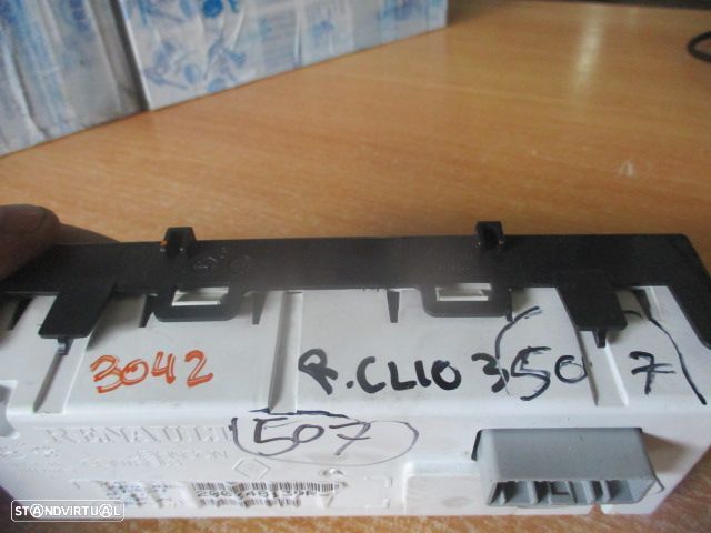 Display Relogio 280348139R RENAULT CLIO 3 2005 1.5DCI 65CV 5P VERMELHO - 2