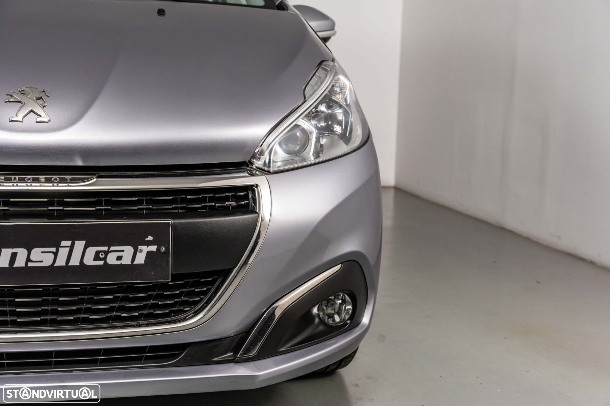 Peugeot 208 1.2 PureTech Signature - 15