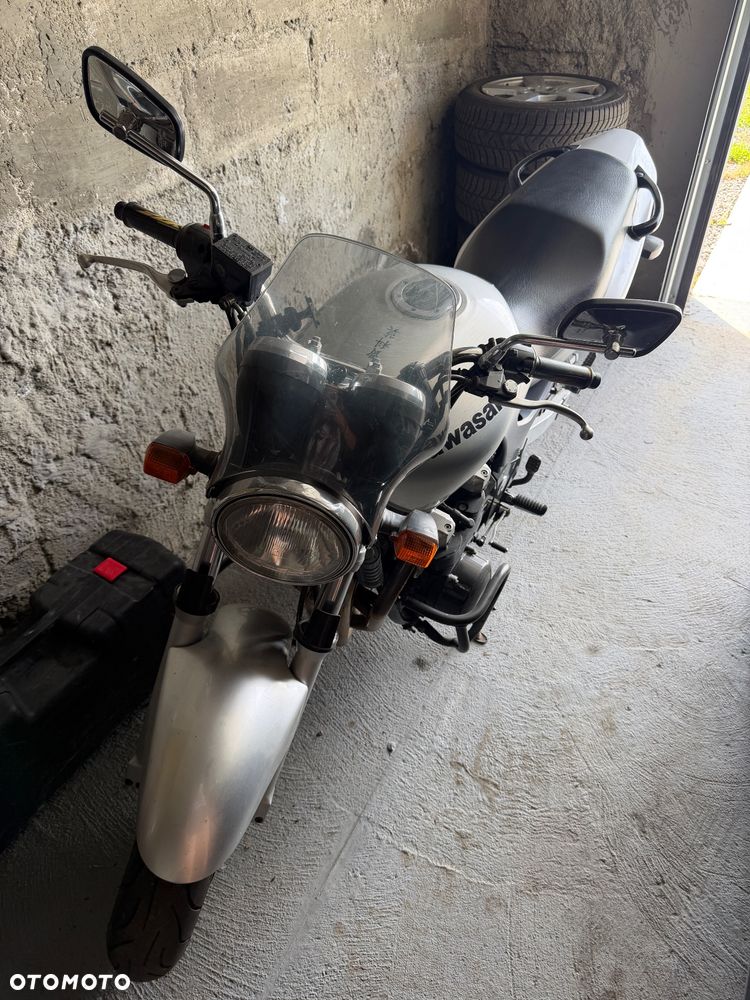 Kawasaki ZR - 1